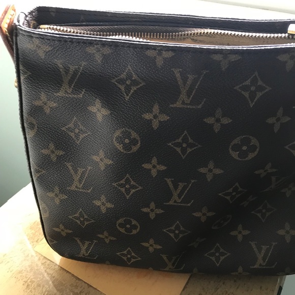 Authentic Louis Vuitton vintage shoulder bag - Picture 3 of 8